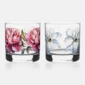 手描きの2つの異なるデザイン ウイスキーグラス (裏面)