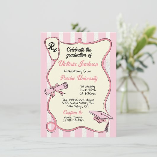 手描きピンクの医療処方箋の卒業 招待状 (スタンド正面)