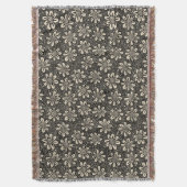 手描きフラワーパターン140617 – ベージュの黒 スローブランケット (正面縦)