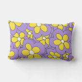 手描き紫と黄色の花のデザイン ランバークッション (裏面)