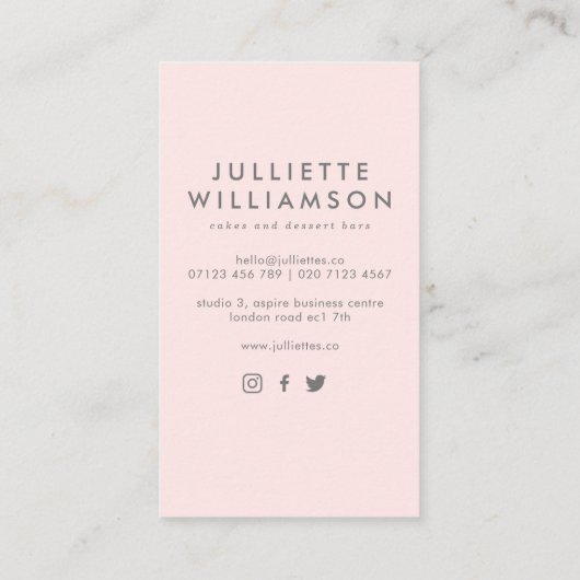 手描き結婚のケーキの水色 名刺 (裏面)