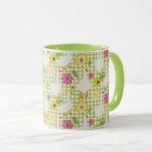 手描き花付きかわいい鵞鳥 – 緑チェック マグカップ (正面右)