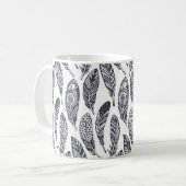 手描き部族羽、ヴィンテージ柄。 コーヒーマグカップ (正面左)
