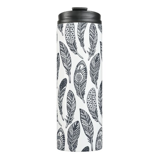 手描き部族羽、ヴィンテージ柄。 タンブラー (正面)