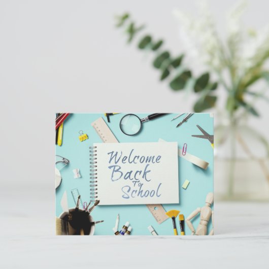 手書きの「ようこそ新学期」 (スタンド正面)