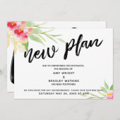 手書きの「新しい計画」花のデザインが延期された結婚式 招待状 (正面/裏面)