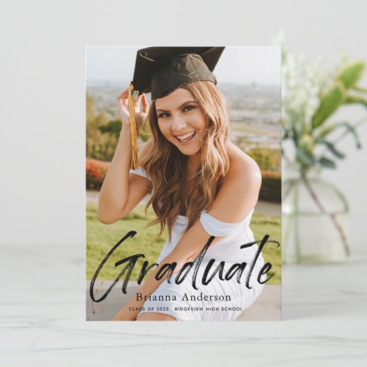 手書きスクリプトフォト卒業のお知らせ 招待状 (スタンド正面)