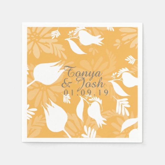 手書きチューリップ植物影結婚の スタンダードカクテルナプキン (正面)