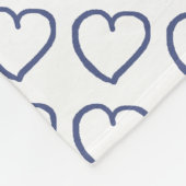 手書きハートデザイン濃い青（白） フリースブランケット (角)