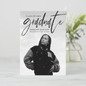 手書きブラックブラシスクリプト4写真卒業 案内状 (スタンド正面)