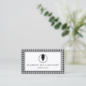 手書きペンのペン先のロゴとパタ千鳥格子のーン 名刺 (スタンド正面)