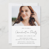 手書きモダンブラックスクリプト2写真卒業 招待状 (裏面)