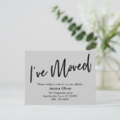 手書きライトグレイモダンカード「移動した」 招待状 (スタンド正面)
