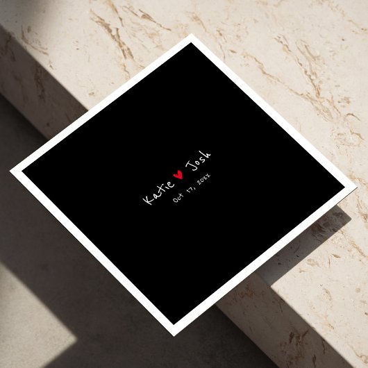 手書き結婚の名前を持つ黒のナプキン スタンダードカクテルナプキン