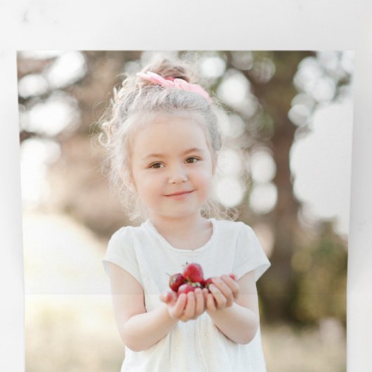 手書き金ゴールドスノーフレークのクリスマスフォト 三つ折りクリスマスカード (内部最初)