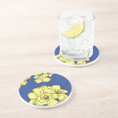 手書き黄色の野生の花を青に コースター (側面)