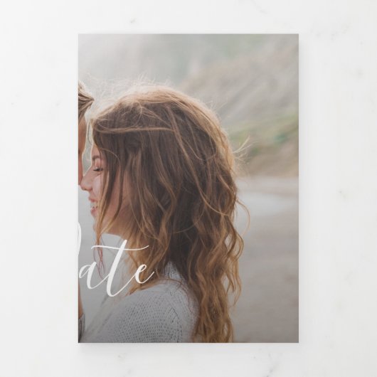 手書モダンき3枚の写真ウェディング日付を保存 三つ折り案内状 (カバー)