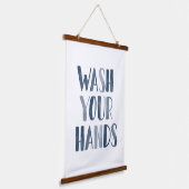 手洗いネイビーブルーキッズバスルーム 吊り下げ型タペストリー (傾斜あり)