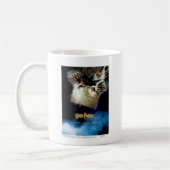 手紙の映画のポスターを持つフクロウ コーヒーマグカップ (左)