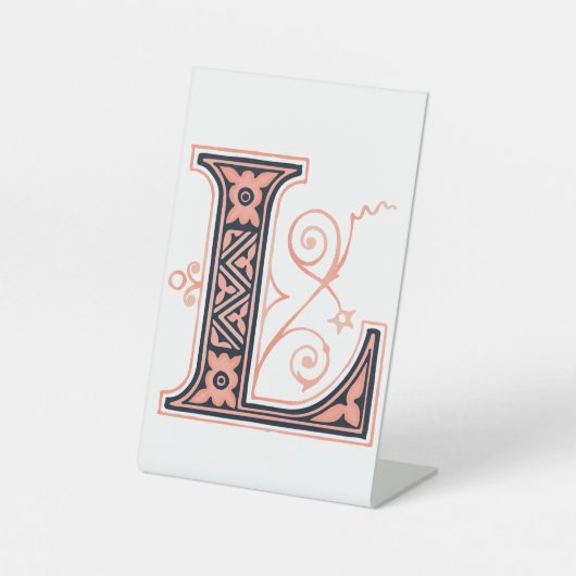 手紙「L」刺繍エレガント入 台座サイン (正面)