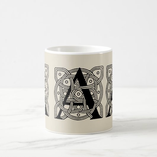 手紙Aヴィンテージケルト結び目模様モノグラム コーヒーマグカップ (中央)