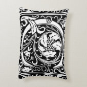 手紙C中世モノグラムアールヌーボー アクセントクッション (裏面(縦))