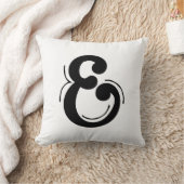 手紙Eの最初の枕 クッション (ブランケット)