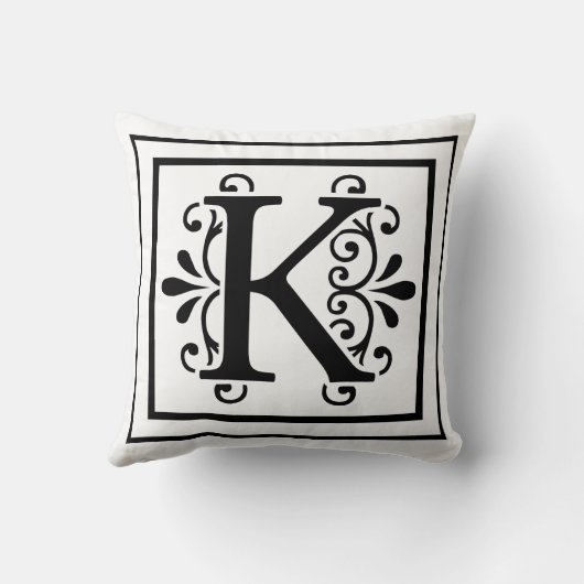 手紙Kのモノグラムの装飾用クッション クッション (裏面)