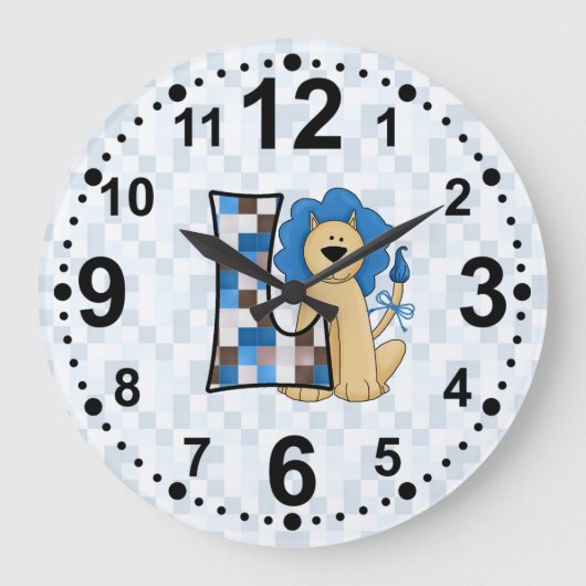 手紙Lとパッチワーク模様の少年のためのブルーライオン ラージ壁時計 (正面)