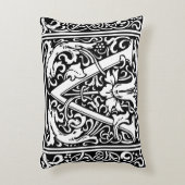 手紙V中世モノグラムアールヌーボー アクセントクッション (正面(垂直))