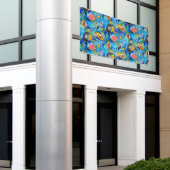 手絵を描痛珊瑚礁 横断幕 (ビルの外側)