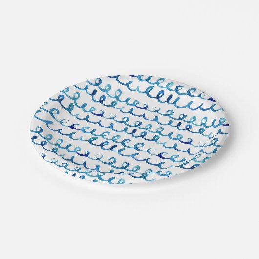 手絵を描青水色の波模様 ペーパープレート (アングル)