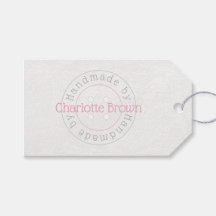 手縫いのボタン付きギフトタグ