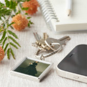 手袋1869年を持つ女性 キーホルダー (側面)