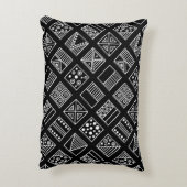 手dの黒と白の幾何学的背景 アクセントクッション (裏面(縦))