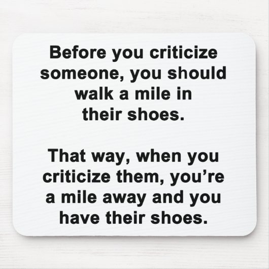 批判する前に….. マウスパッド (正面)