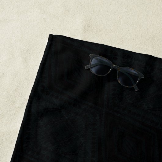 承諾 | ダークジオメトリックテクスチャ ビーチタオル (インサイチュ)