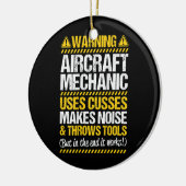 投げ工具航空機整備士 セラミックオーナメント (左)