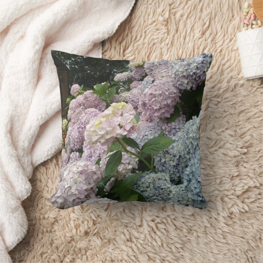 投球のクッションのアジサイの花柄の写真 クッション (ブランケット)