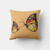 投球のクッションを引いている蝶 クッション (裏面)