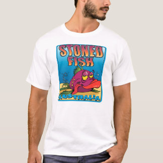 投石された魚 Tシャツ