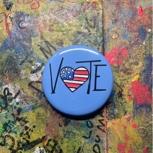 投票 缶バッジ