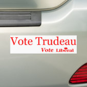 投票Trudeauの投票自由主義者 バンパーステッカー (車上)