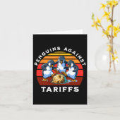 抗議おもしろい者への関税に反対するペンギン カード (黄色い花)