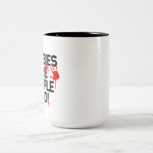 抗議の印。 マグ (中央)