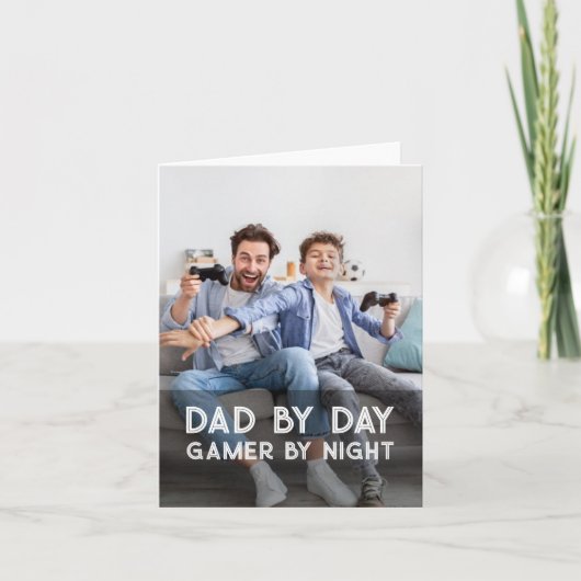 折り畳まれたグリーティングカード カード (正面)