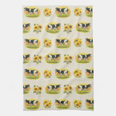 折り畳んだリネンの質感に牛やヒマワリ キッチンタオル (縦)