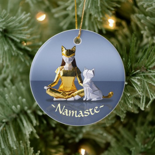 折り紙ゴールドフォイルめい想ヨガのキャットウーマンと猫 セラミックオーナメント (ツリー)