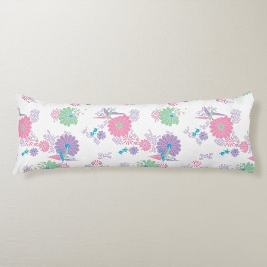 折り紙紙クレーンアンドフラワーズ抱き枕 ボディピロー (正面)