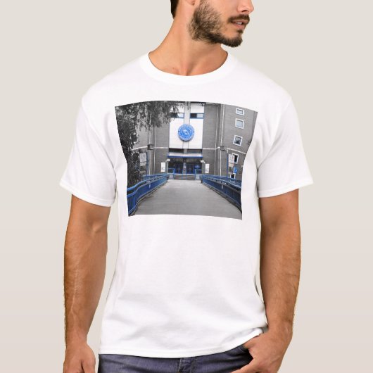 披露宴への橋 Tシャツ (正面)